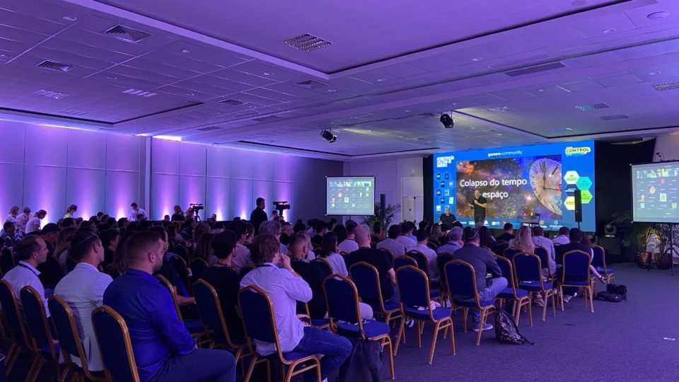 acompanhe em tempo real a cobertura do some control summit