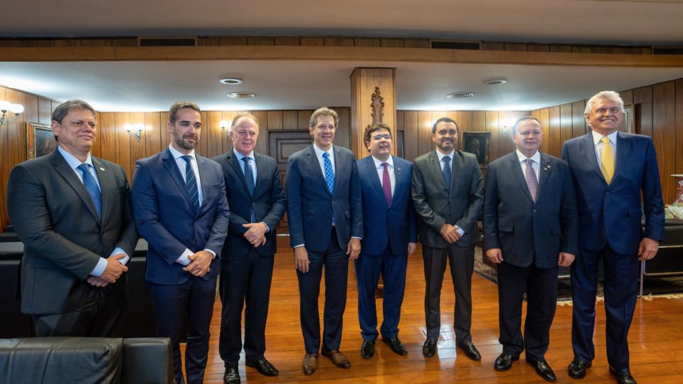 icms e obras entram na articulacao de lula com governadores por base no congresso