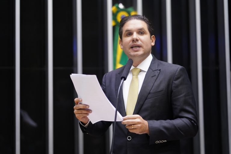 lider do republicanos defende reforma tributaria e arrefecimento da polarizacao politica