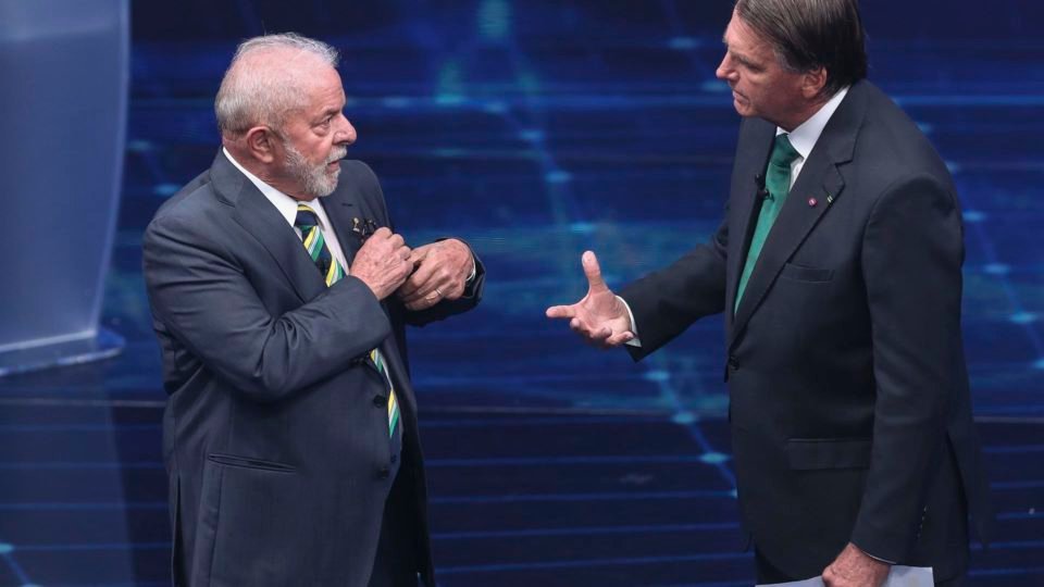 sete politicas de bolsonaro revertidas por lula no primeiro mes de governo