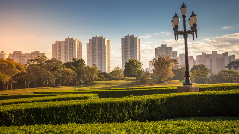 tres cidades paranaenses estao entre as 21 comunidades mais inteligentes do mundo