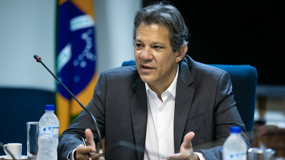 governo isola congresso em debate de regra fiscal e aprovacao deve ficar para 2 o semestre