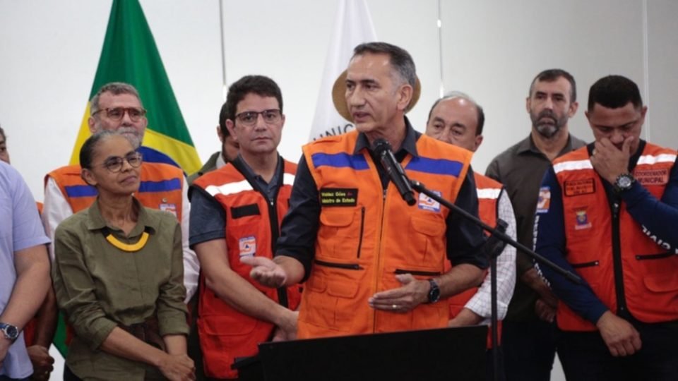 governo pode decretar emergencia climatica permanente em mais de mil municipios
