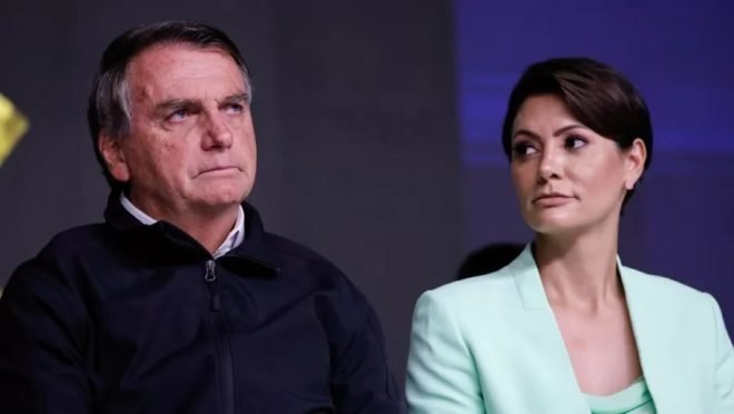 mpf no df abre procedimento pra investigar bolsonaro e michelle por peculato
