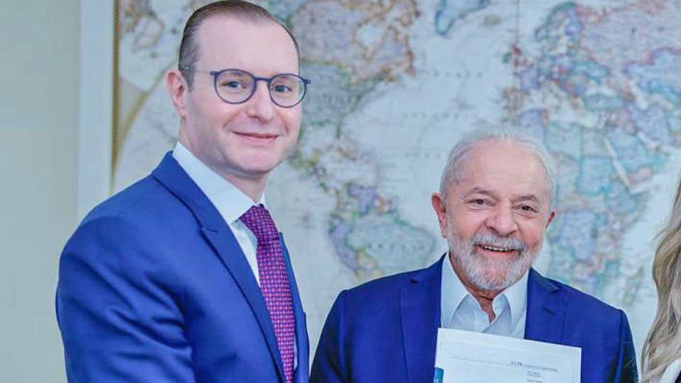 zanin e favorito de lula para o stf mas bruno dantas pode dar menos dor de cabeca no senado