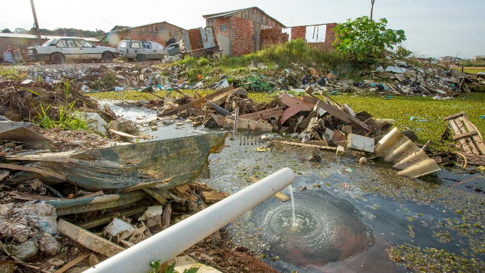 decretos de lula inviabilizam meta de agua e esgoto para todos dizem especialistas