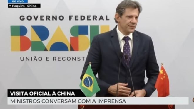 haddad explica intercambio entre moedas e nega mal estar com eua