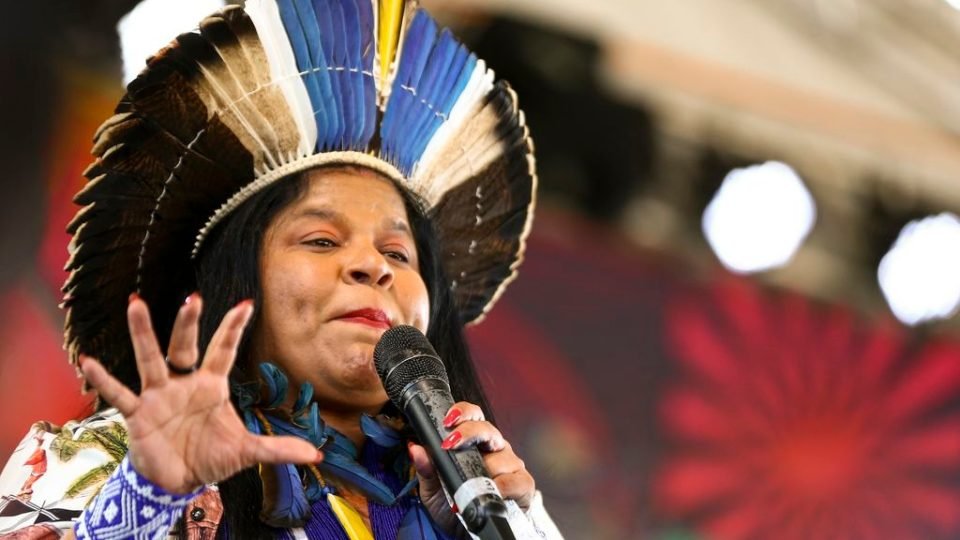 senadores convocam ministra sonia guajajara por falas contra o governo de rr