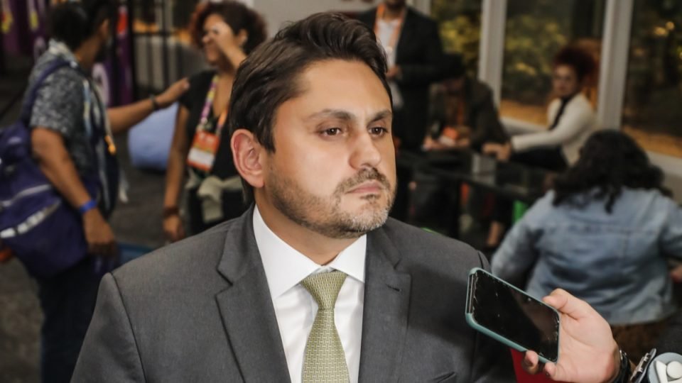 aposentado por invalidez opera agenda de juscelino filho comissao vai investigar acoes de ministro