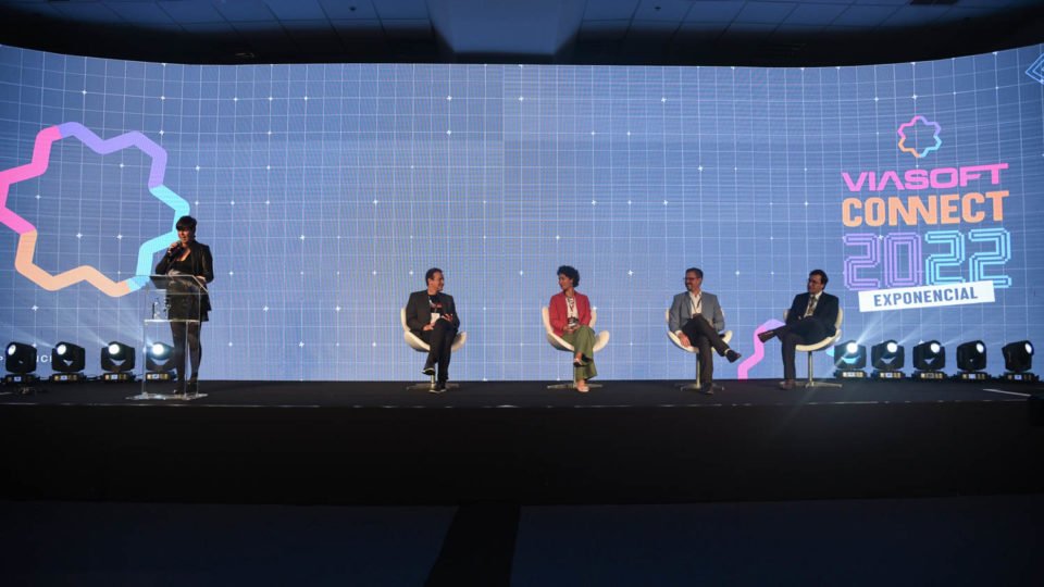 connect week movimenta curitiba com eventos sobre inovacao a partir desta segunda feira 19 viasoft connect e destaque da programacao