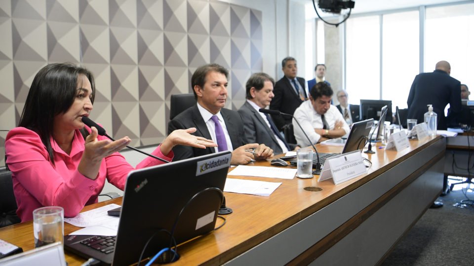 governistas blindam aliados de lula ao barrar pedidos da oposicao na cpmi do 8 de janeiro