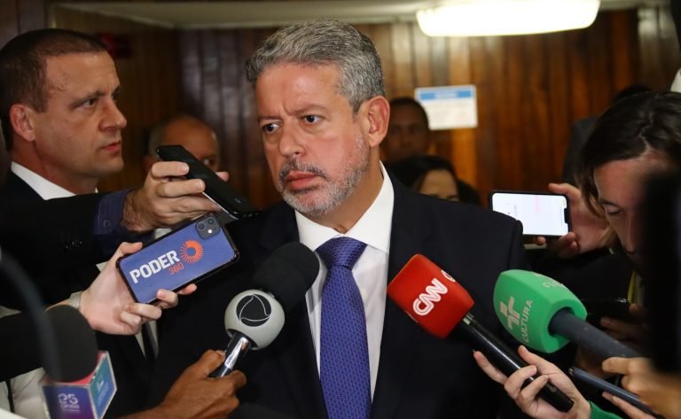 para lira reforma so sera aprovada se alguns setores forem tratados com especificidade