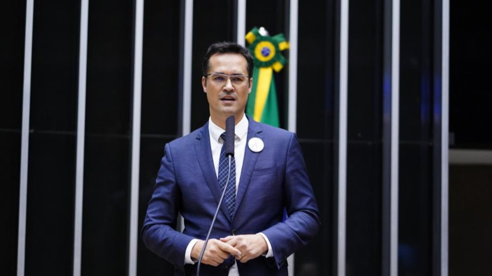 podemos convida dallagnol para coordenar projeto de formacao de liderancas politicas