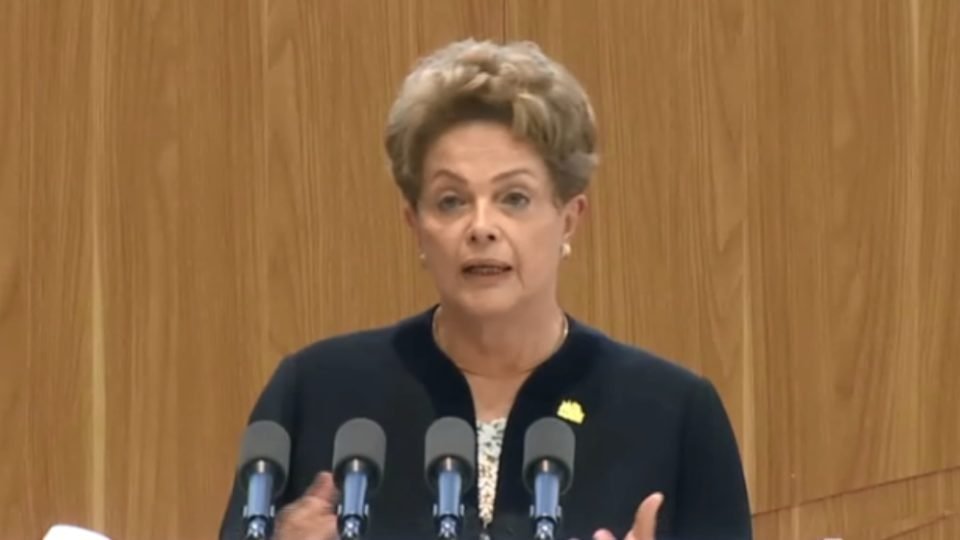 dilma diz que estados unidos usam dolar como arma em conflitos geopoliticos