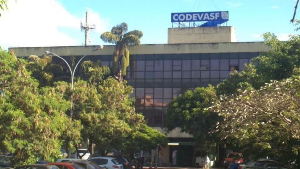 emendas parlamentares irrigam codevasf e beneficiam associacoes de parentes e aliados de deputados