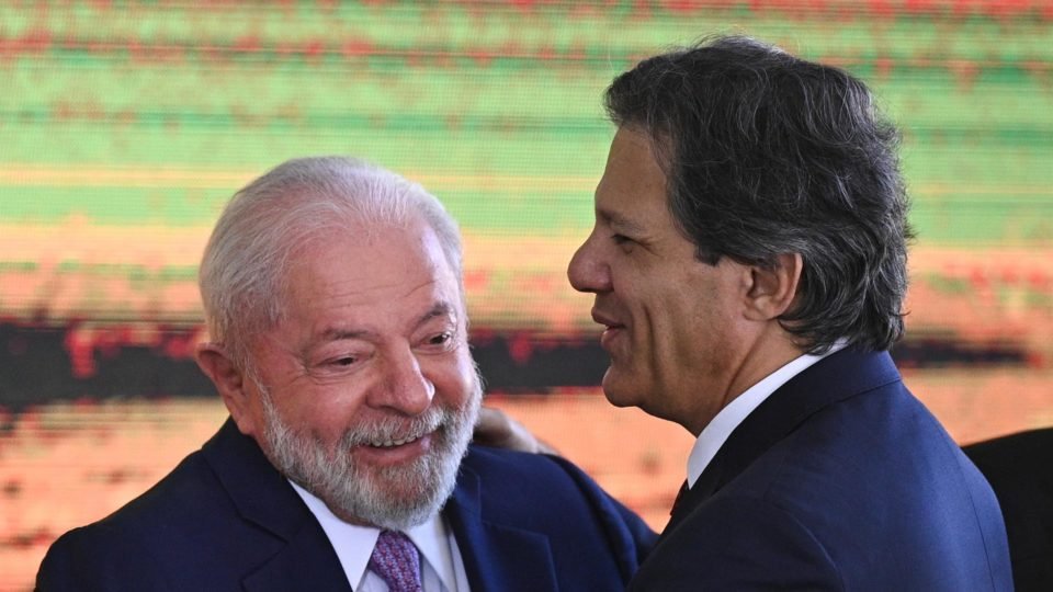 lula tenta ganhar protagonismo na discussao da reforma tributaria no senado