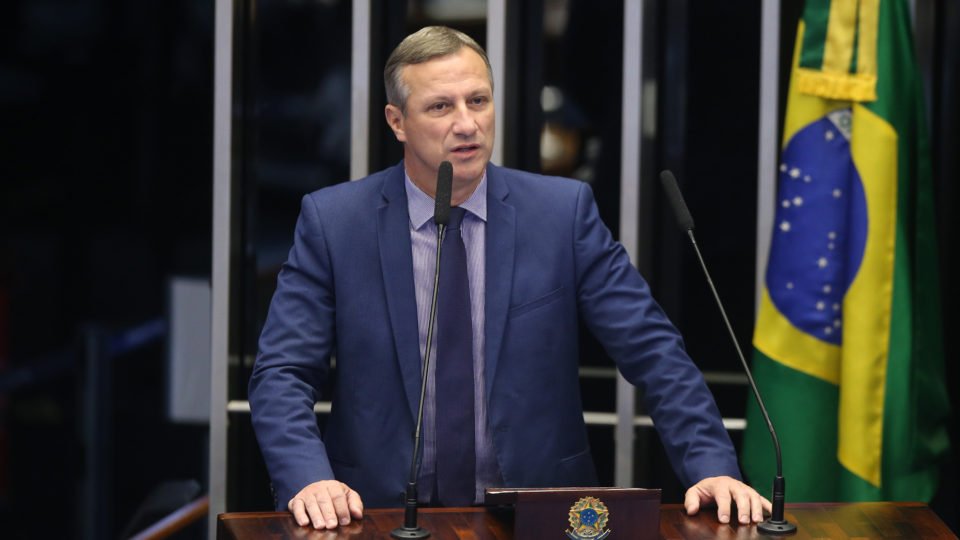 projeto de lei para anistia que beneficiaria bolsonaro tem apoio de 65 deputados