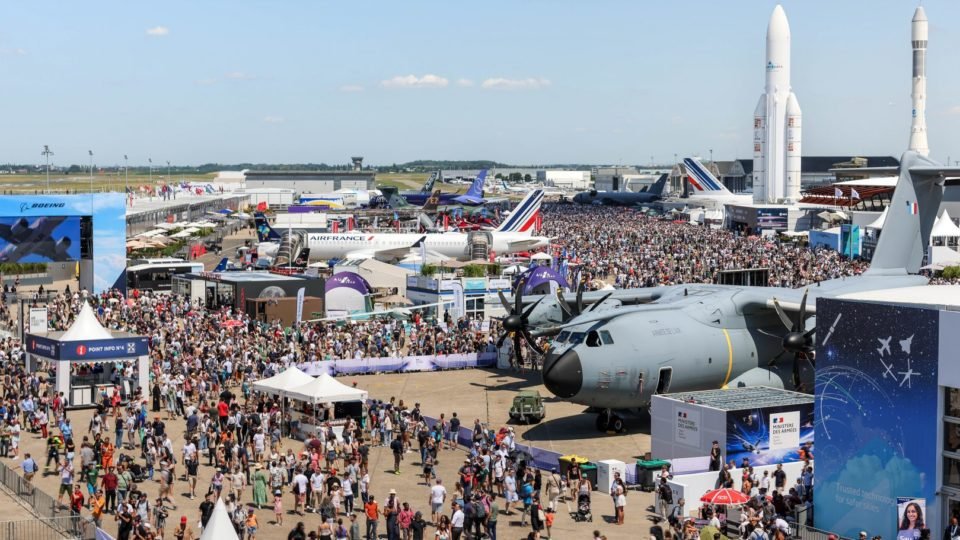 viagens institucionais de militares mundo afora custaram meio milhao de reais