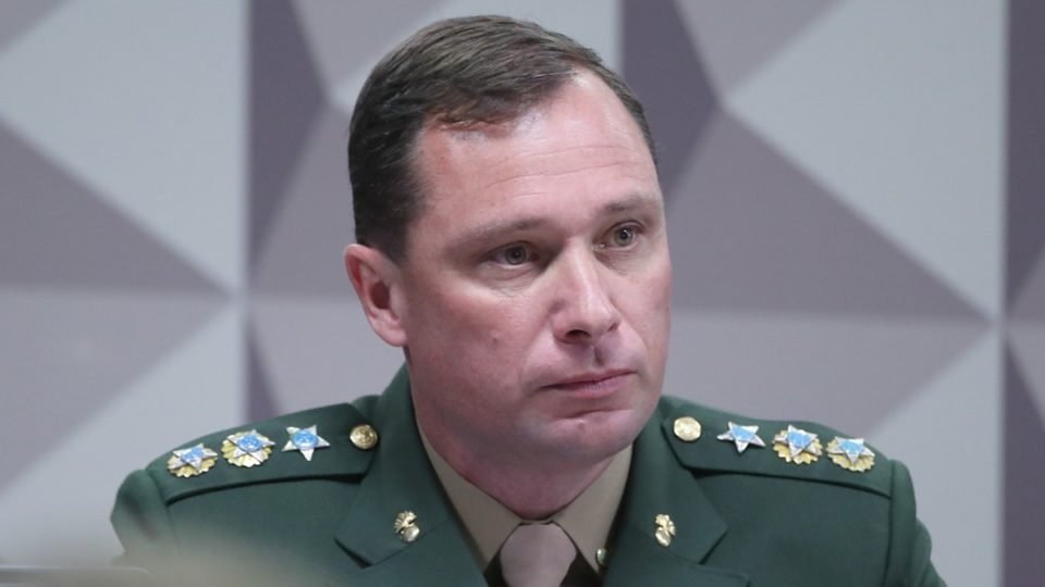 advogado de cid muda versao e diz que confissao sera apenas sobre relogio rolex