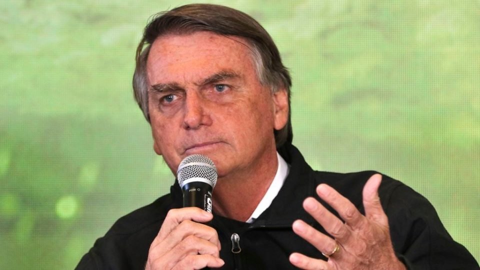movimentos sociais vao pressionar bolsonaro a doar r 17 milhoes a orfaos da covid