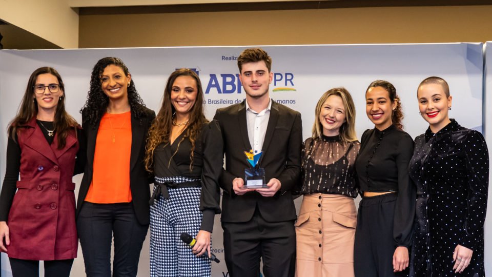 projeto mobiliza do instituto grpcom e reconhecido no premio ser humano 2023