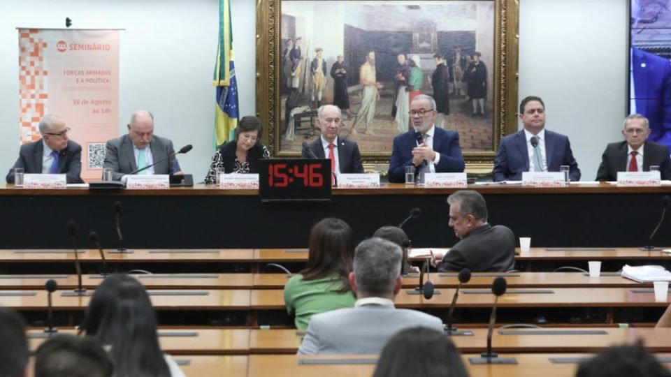 pt convoca seminario para atacar forcas armadas na camara