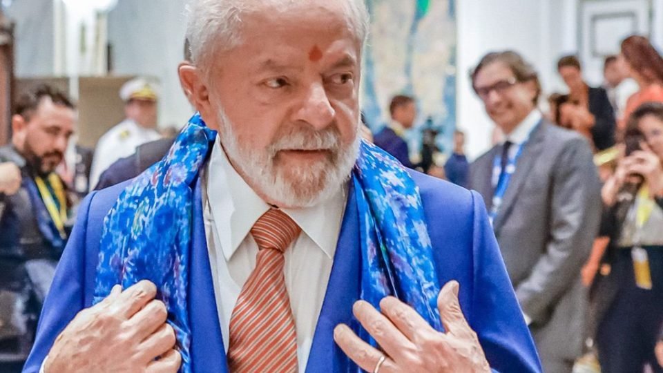 apos criticas lula recua e diz que cabe a justica decidir sobre prisao de putin