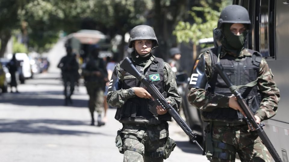 em alinhamento com o supremo mpf pede que governo intervenha na seguranca do rj