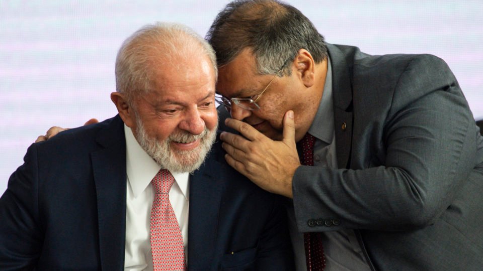 governo age para blindar dino e juscelino filho e evitar novas trocas