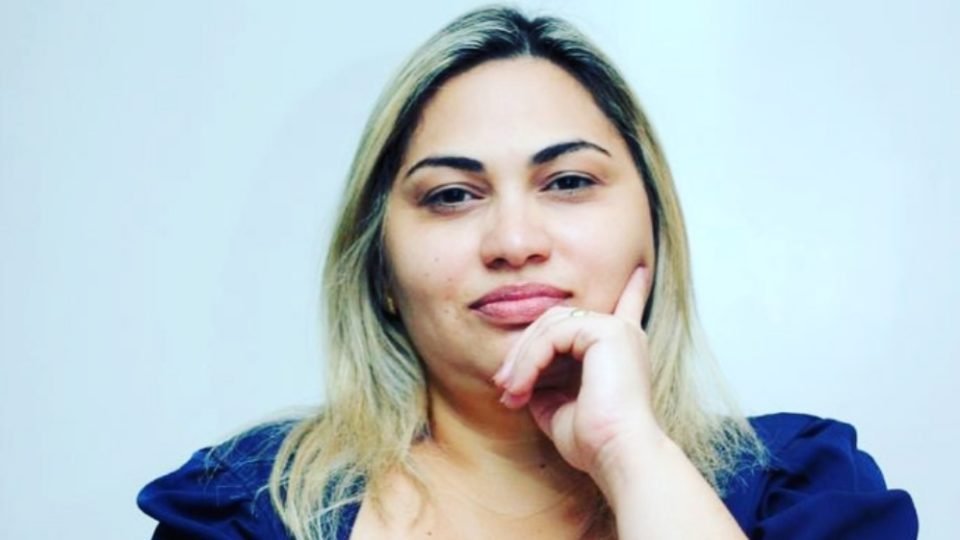 no centro de polemica ong presidida por esposa de lider de faccao pede doacoes por pix