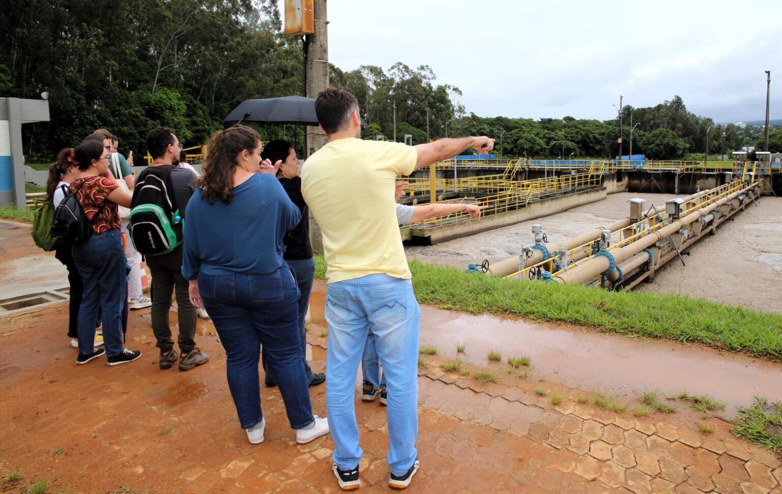 19.2. Visita estudantes ETE Norte. Foto Marco Peixoto Caesb scaled.jpg