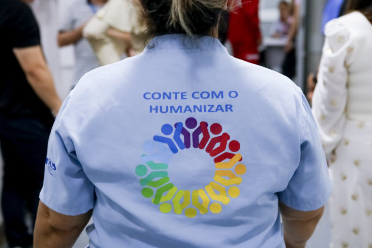 Acolhimento humanizado marca a diferença no enfrentamento da dengue