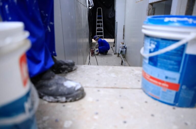 Reforma na cozinha do Hospital de Base enfrenta desafios inesperados