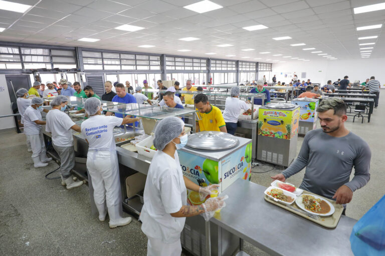 Mais quatro restaurantes comunitários vão servir café, almoço e jantar