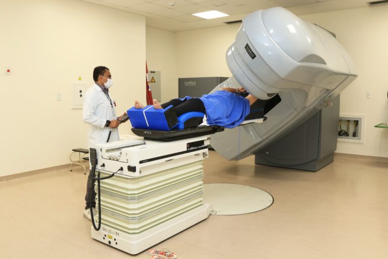 Hospitais da rede pública do DF são referência no combate ao câncer