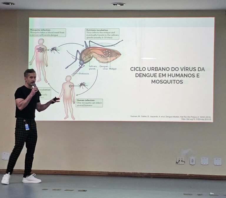 Profissionais do HRSM participam de palestra sobre dengue e seu manejo clínico