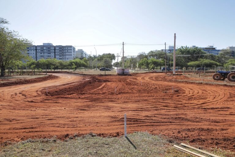 Novo acesso ao Parque da Cidade Sarah Kubitschek em construção