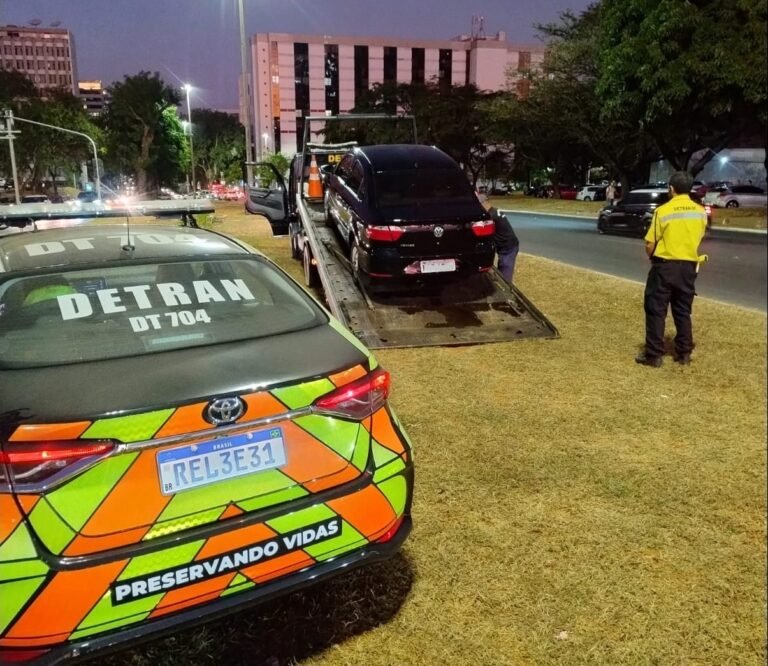 Detran-DF recolhe carro com 440 infrações e mais de R$ 73 mil em débitos
