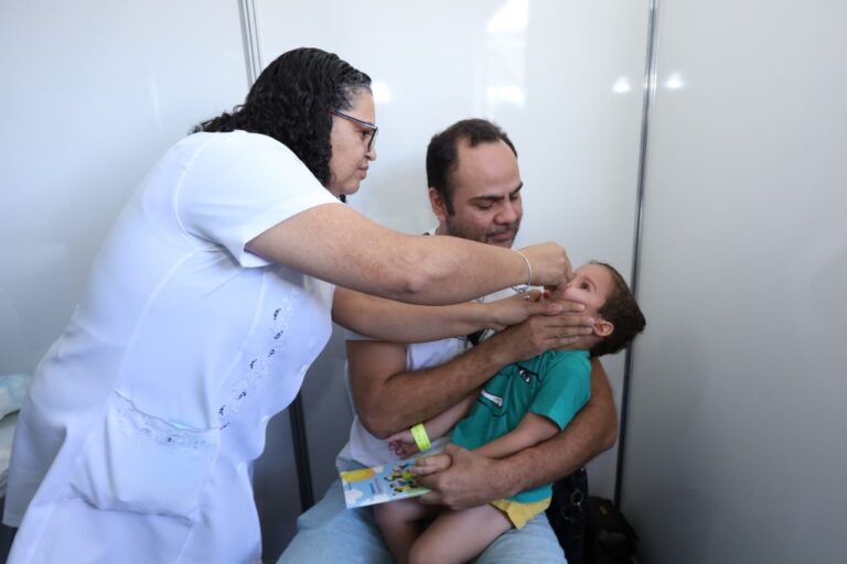 Mais de 10 mil doses contra a poliomelite foram aplicadas em crianças menores de 5 anos no DF