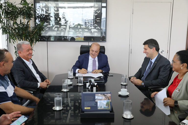 Detran-DF cria diretoria para aprimorar fiscalização e credenciamento de serviços de trânsito