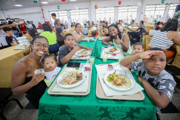 Ceia natalina por R$ 1 e programação especial marcam festividades nos restaurantes comunitários do DF