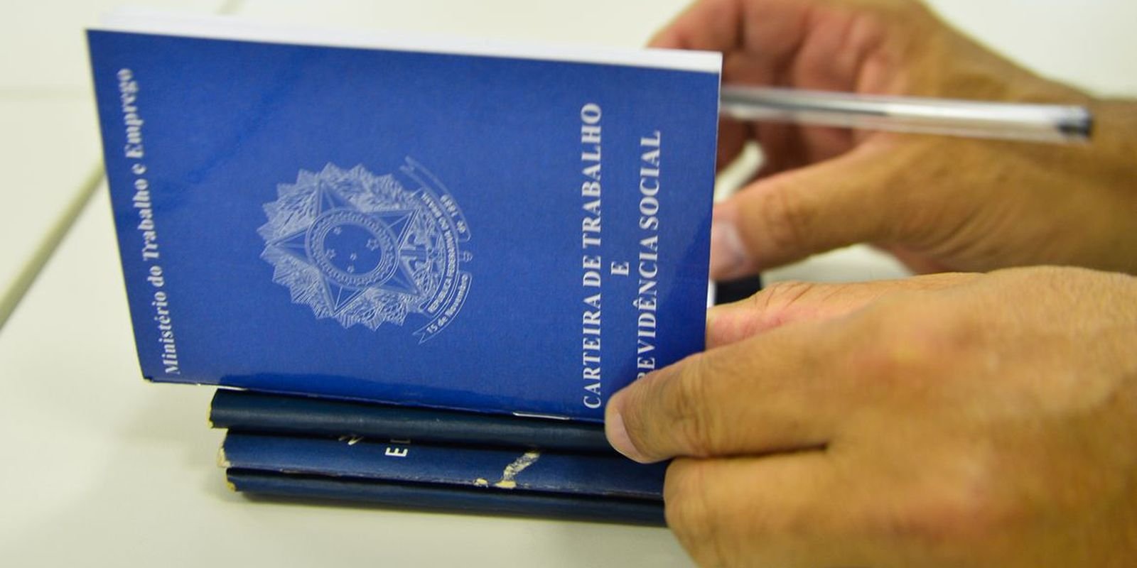 carteira de trabalho e previdencia social ctps.jpg