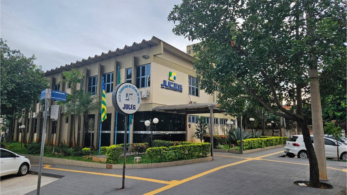 JUCEG MELHOR MAIO DA SERIE HISTORICA SEDE DA JUNTA 1215x683.jpg