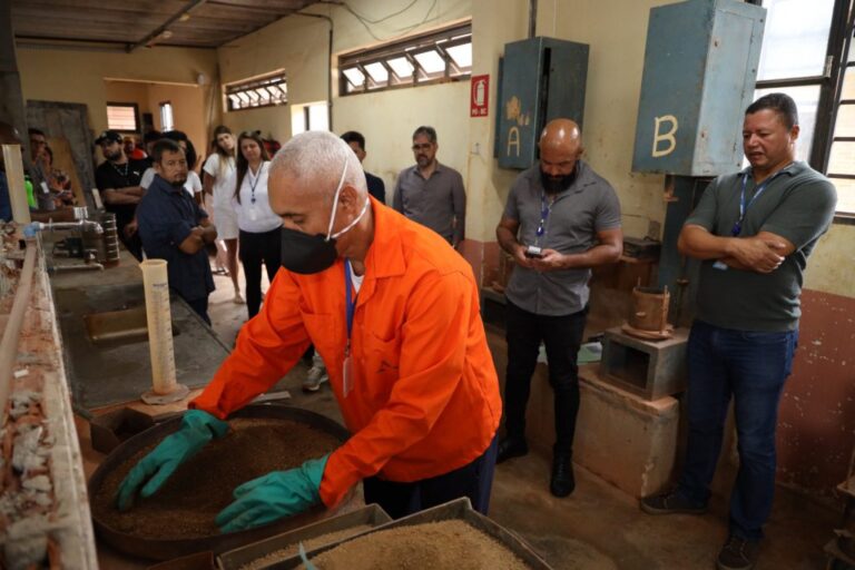 Laboratório da Novacap garante rigor no controle de qualidade do material usado na pavimentação do DF