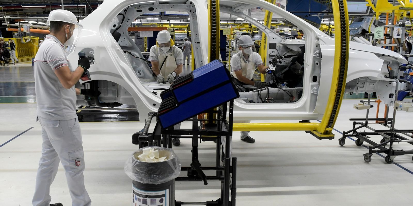 coronavirus industria automobilistica fabrica2005200369.jpg