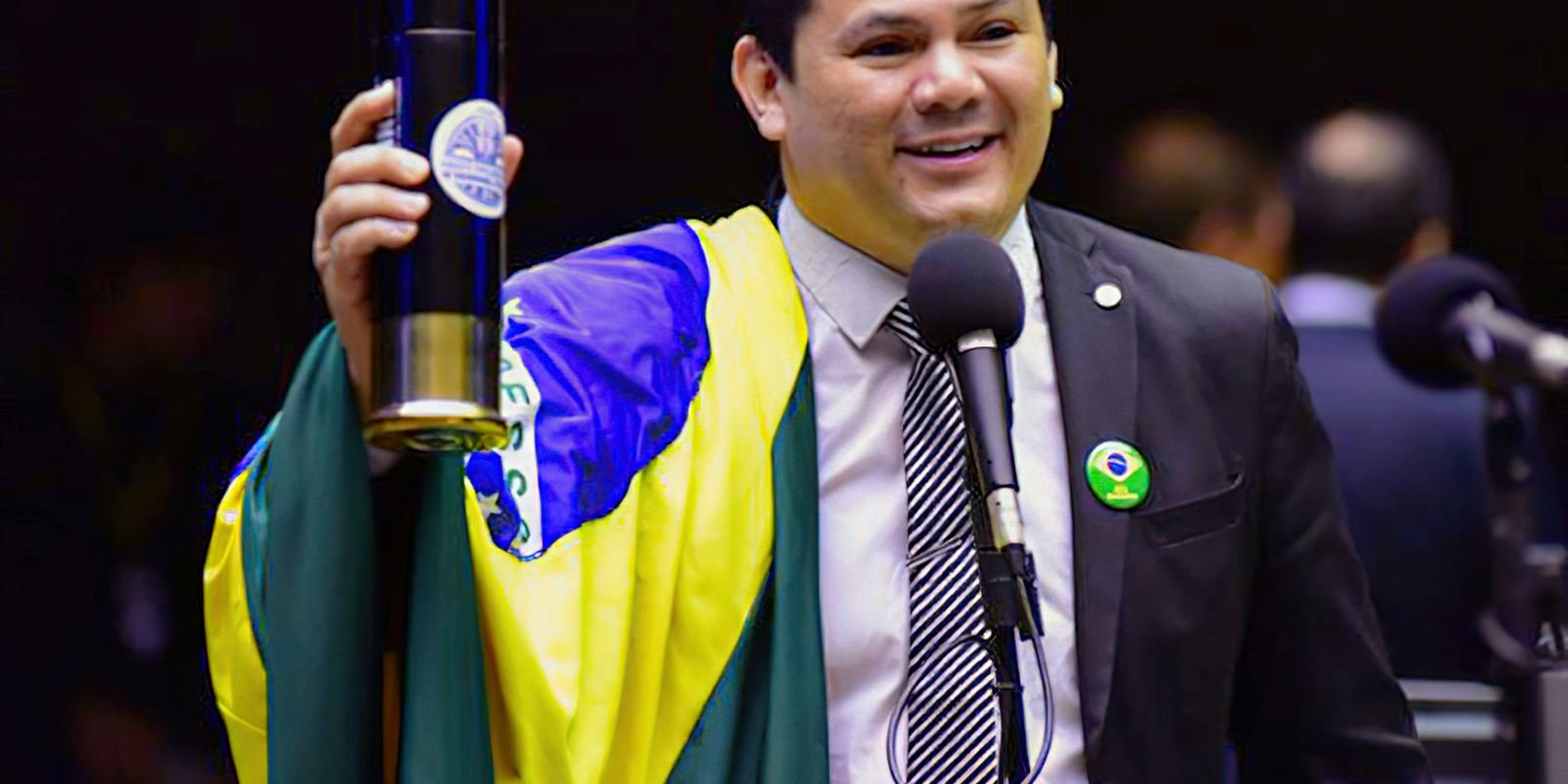 gilvan da federal pl es.jpg