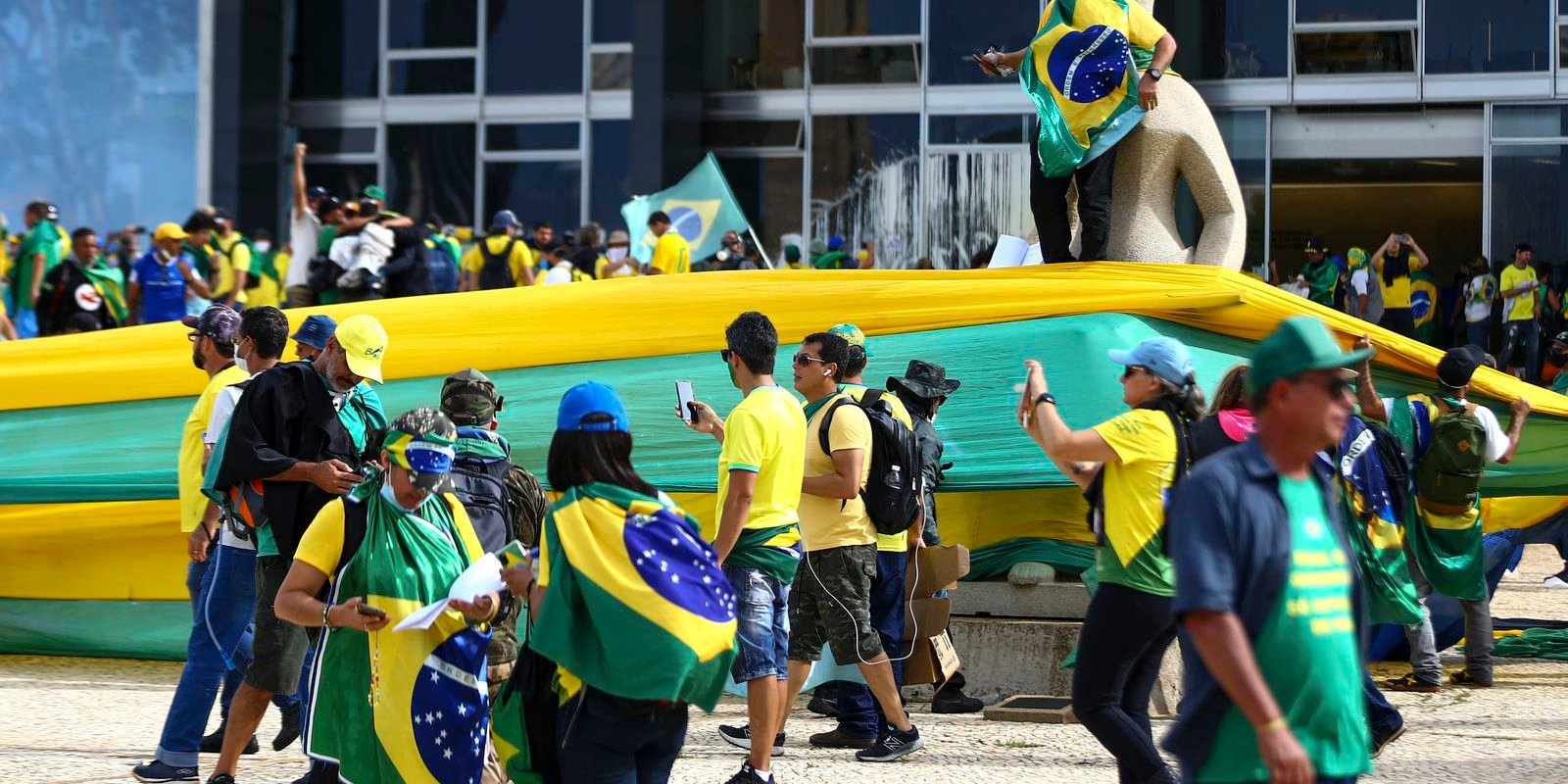 manifestacao1 mcamgo abr 080120231818 7.jpg