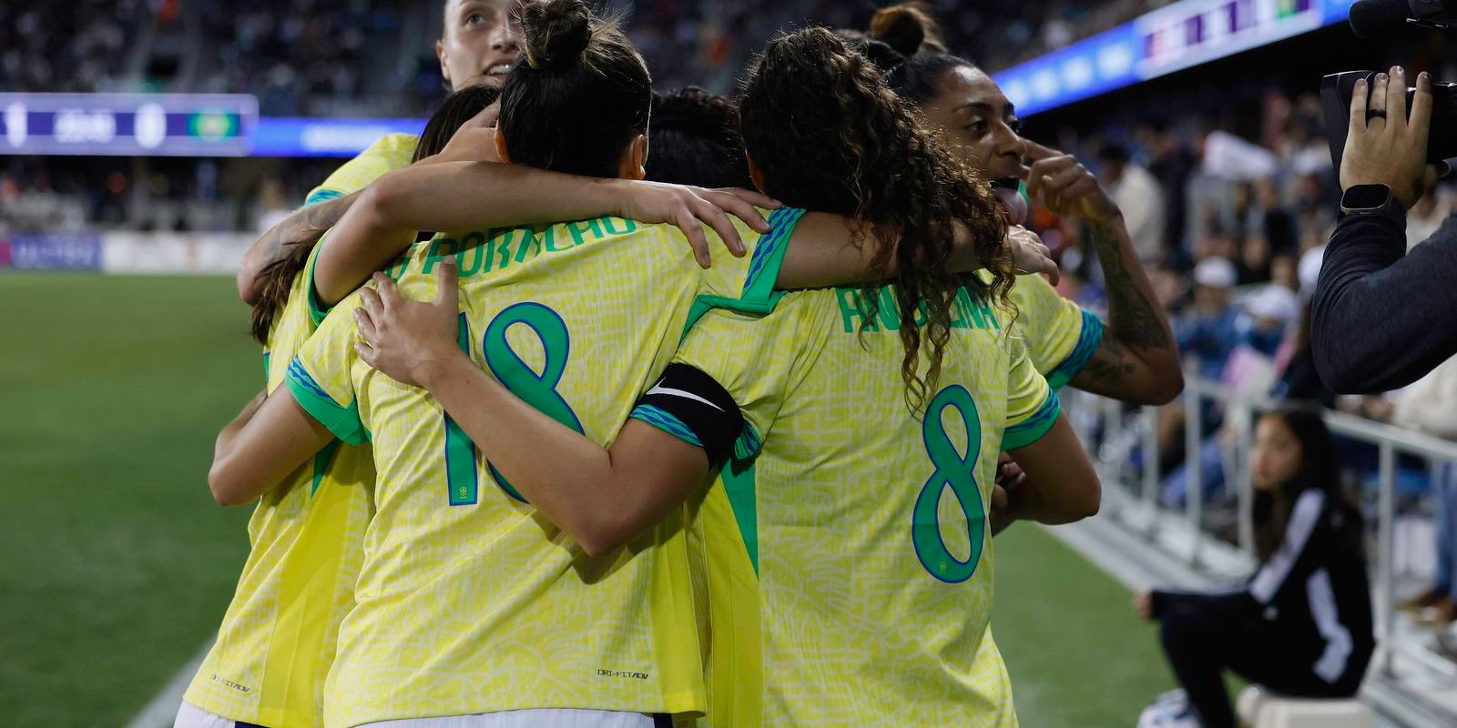 selecao feminina abril 2025 2 a 1 eua.jpg