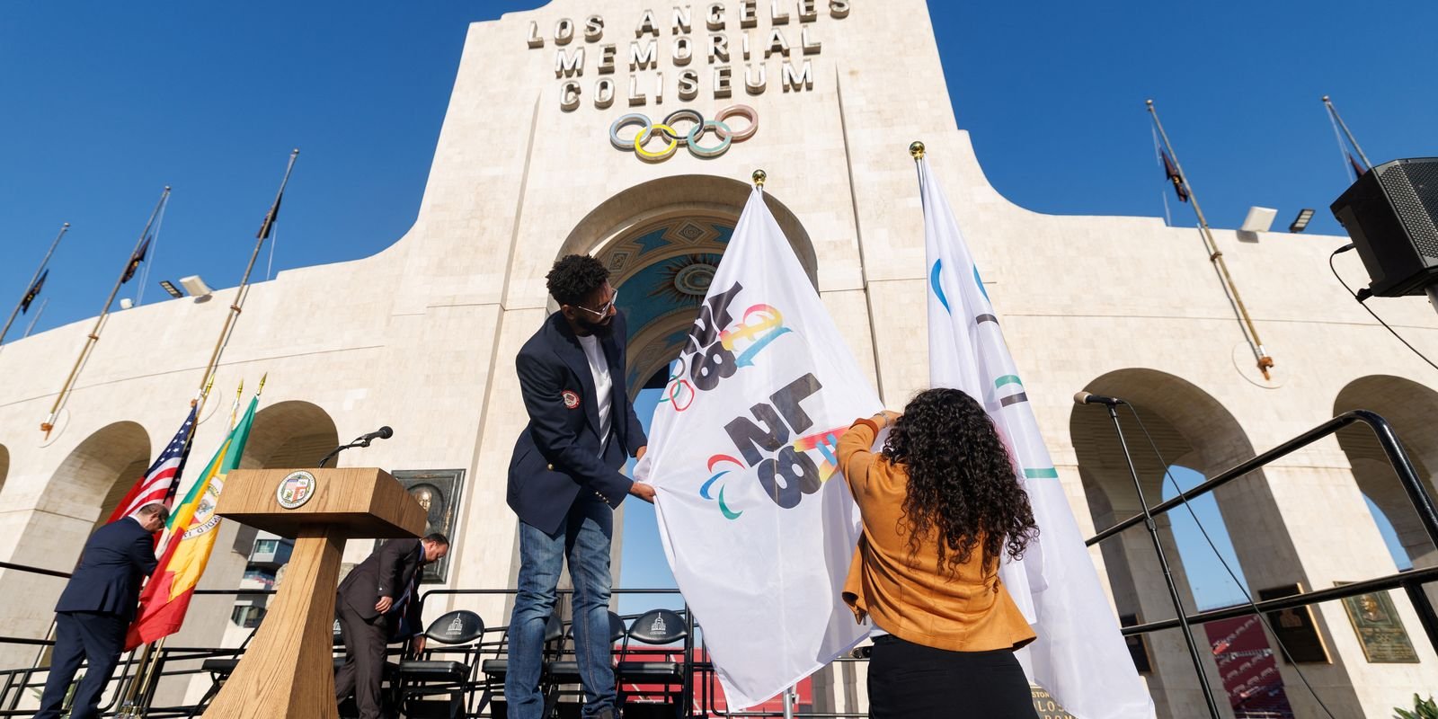 2025 05 08t175854z 1366129872 rc2qdea0v9km rtrmadp 3 olympics 2028 ceremony.jpg