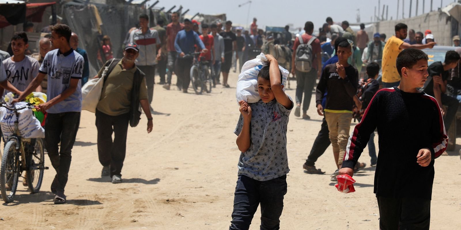 2025 05 28t112457z 339199140 rc2wqeapm9ao rtrmadp 3 israel palestinians aid foundation.jpg